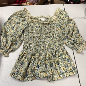 Floral half sleeve ruched top